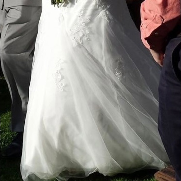 Wedding Dress Size 16 - Picture 5 of 16